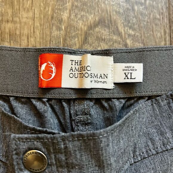 The American Outdoorsman Women’s Shorts with pockets and elastic waist Gray XL - Picture 3 of 9